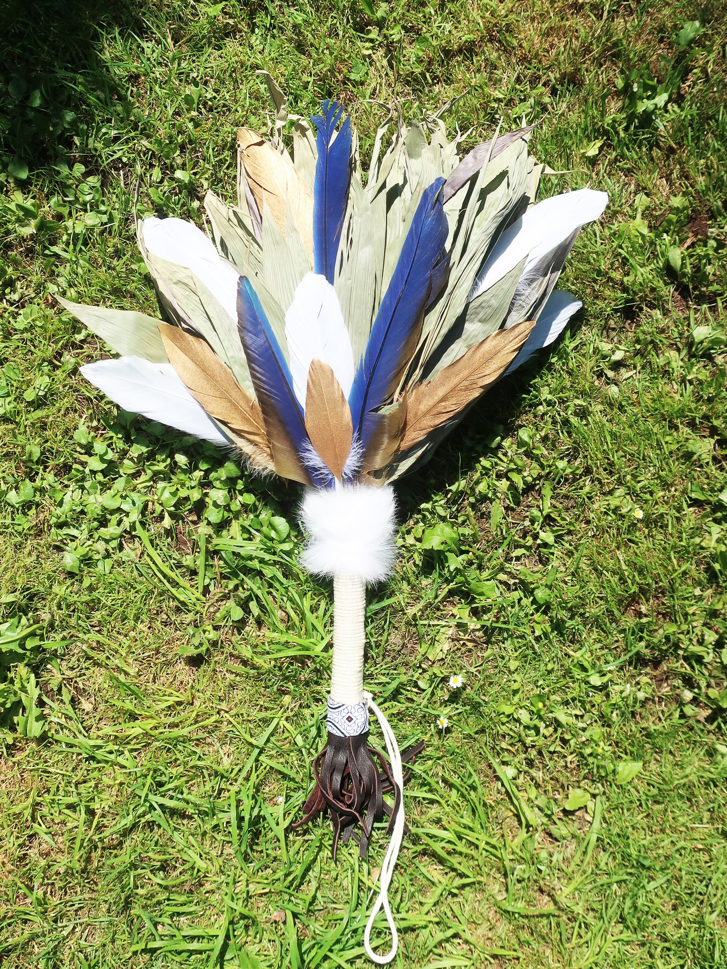 CHAKAPA SHAMANIC LEAF RATTLE