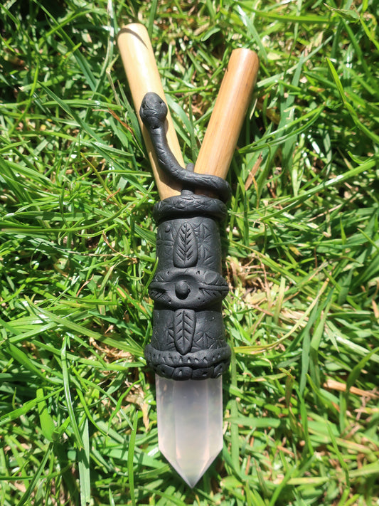 Rose Quartz Serpent Kuripe - Hapé Snuff Applicator