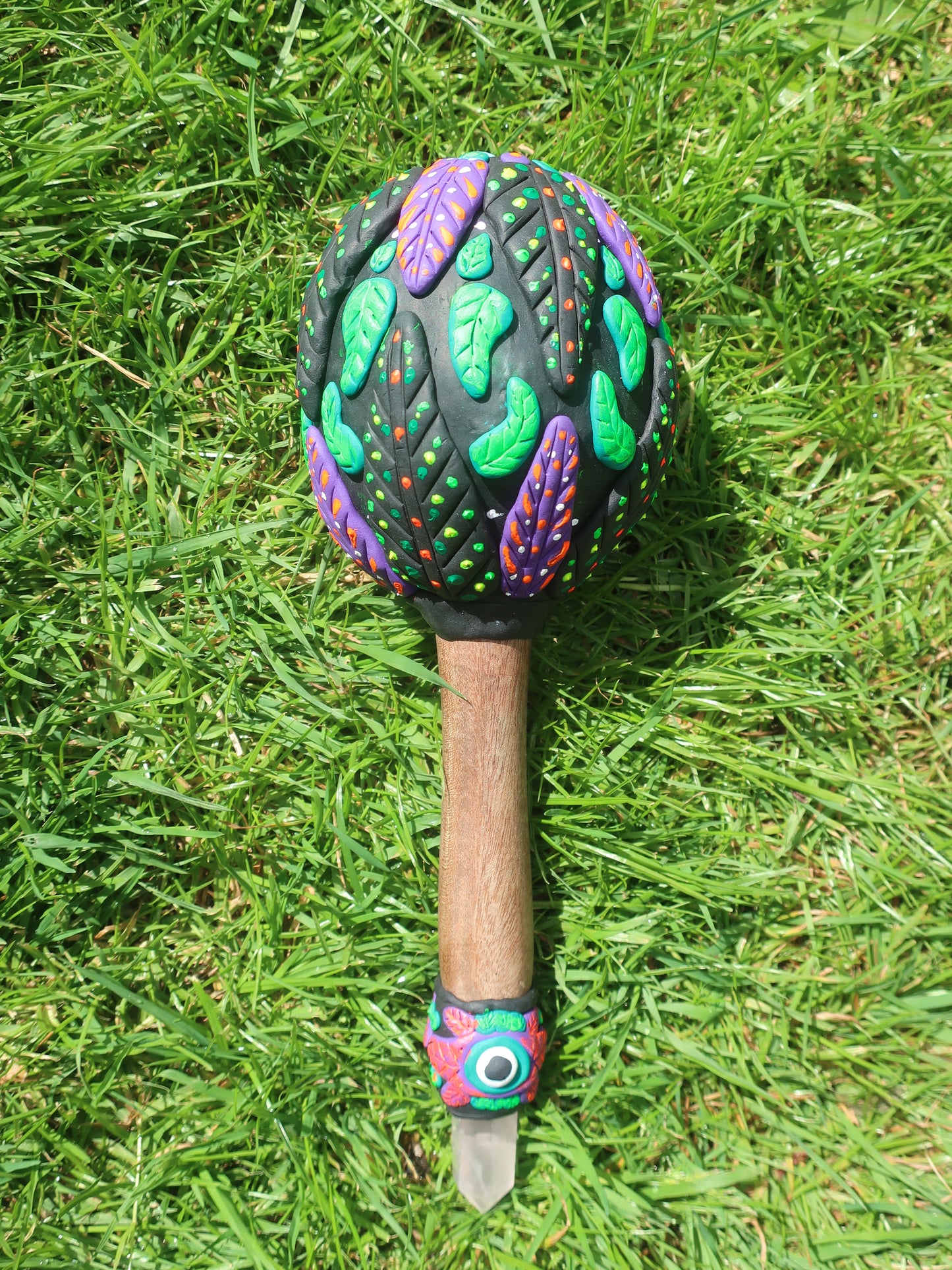 BLACK NIGHT RAINBOW MARACA
