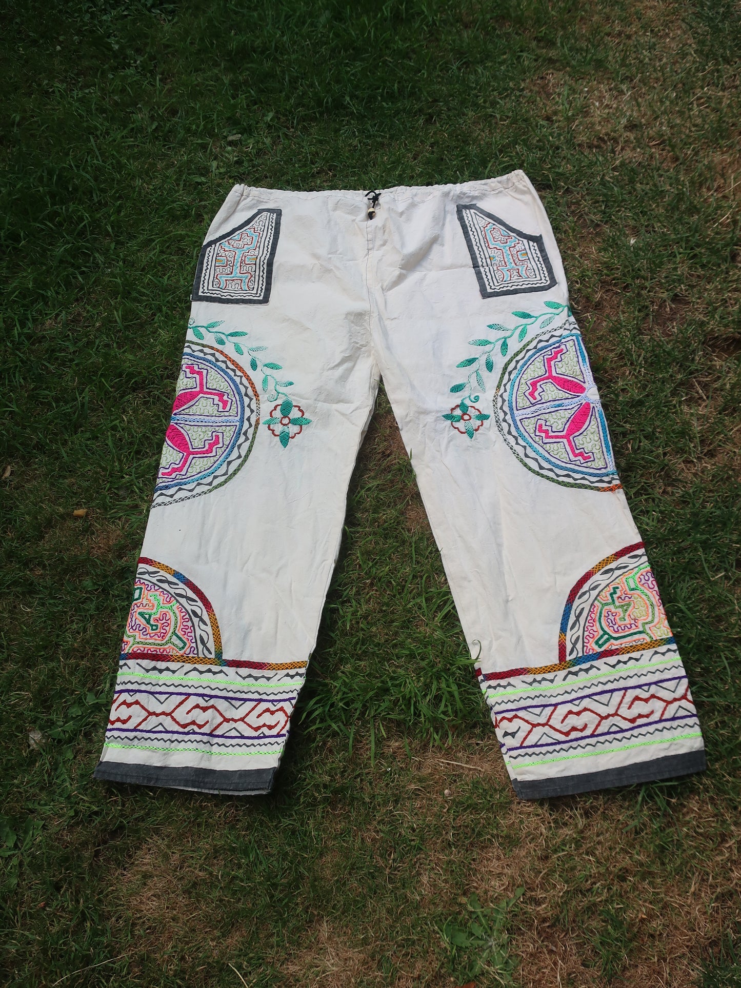 Shipibo Trousers 3