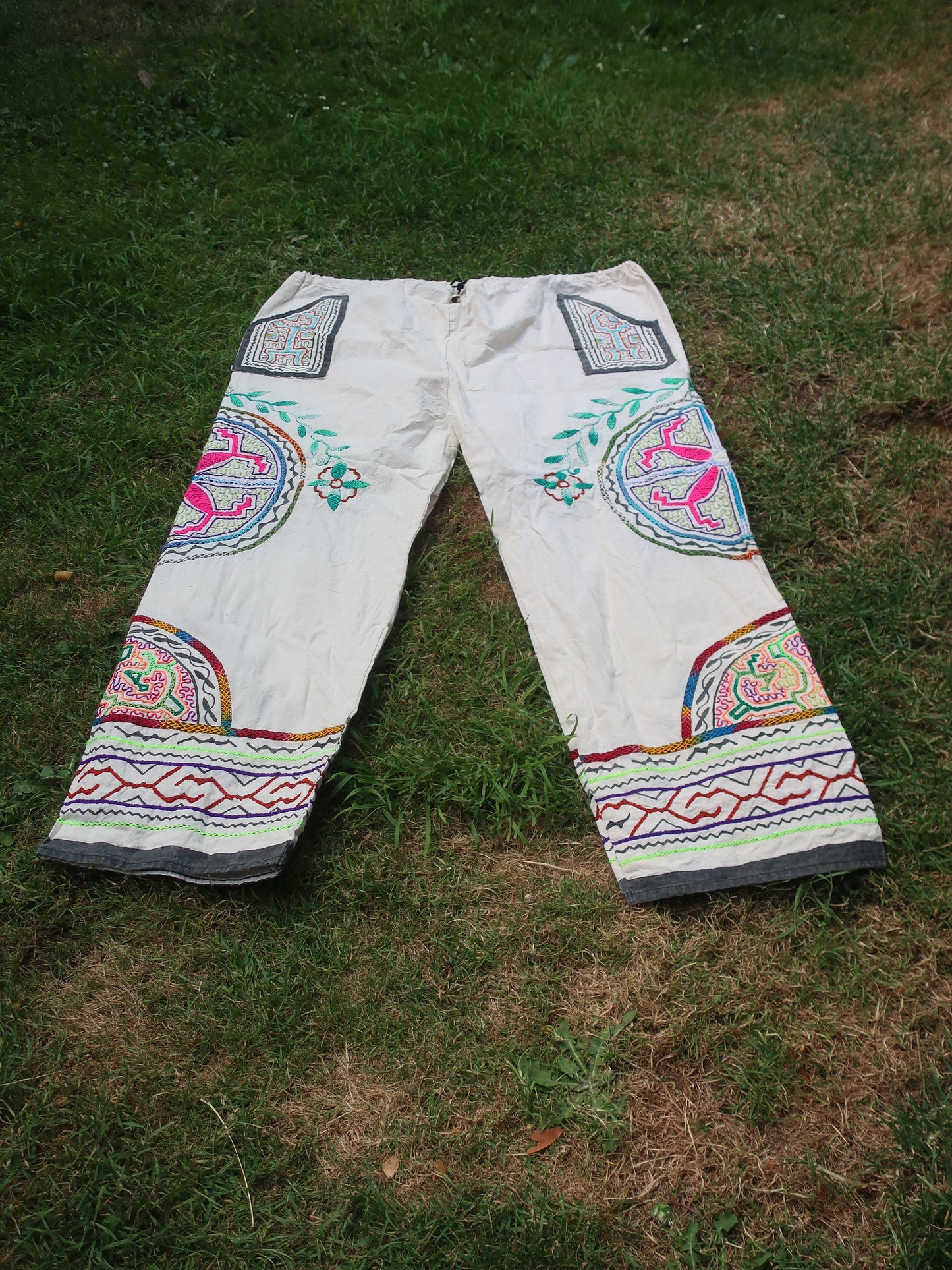 Shipibo Trousers 3