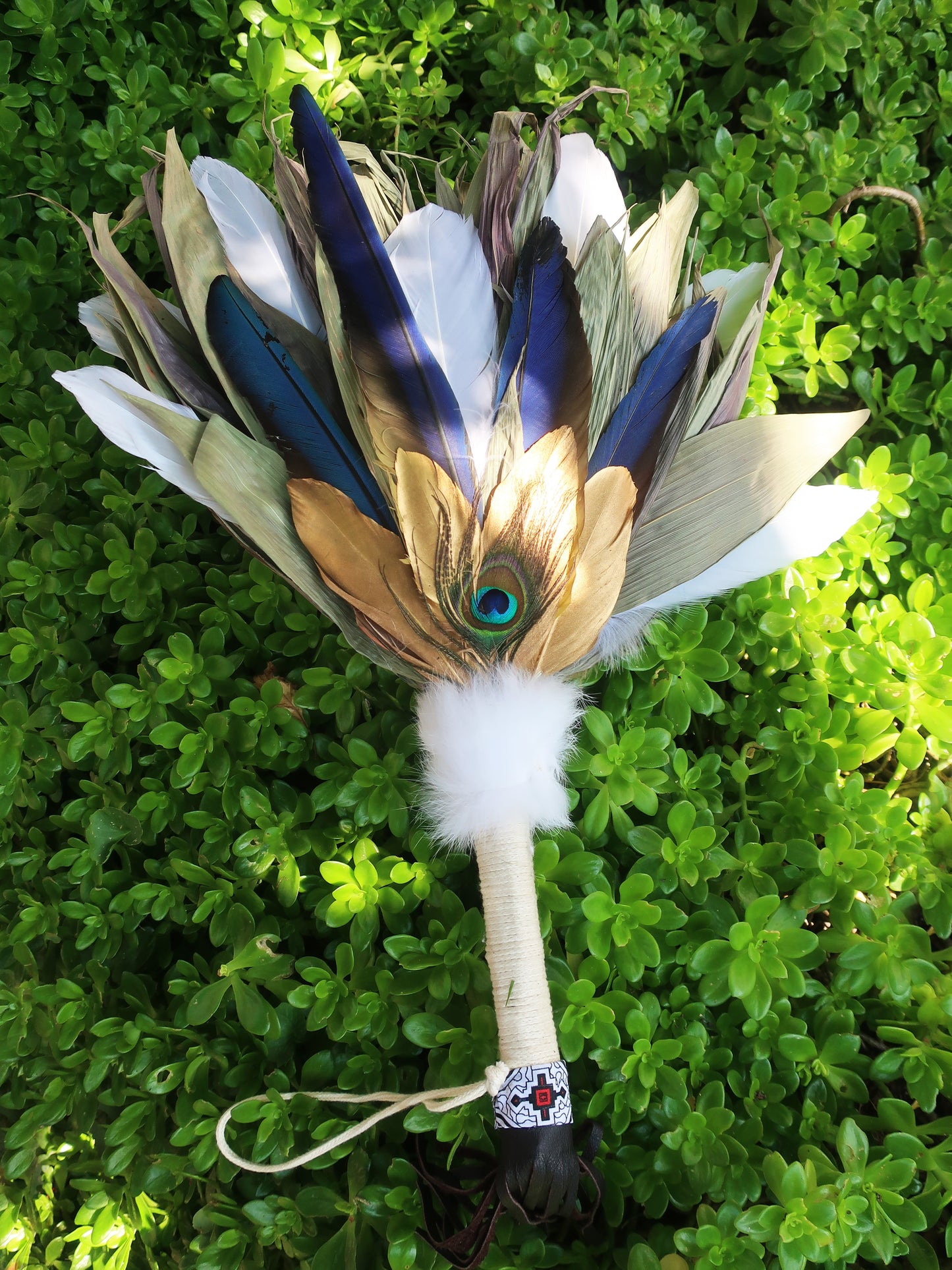 CHAKAPA SHAMANIC LEAF RATTLE