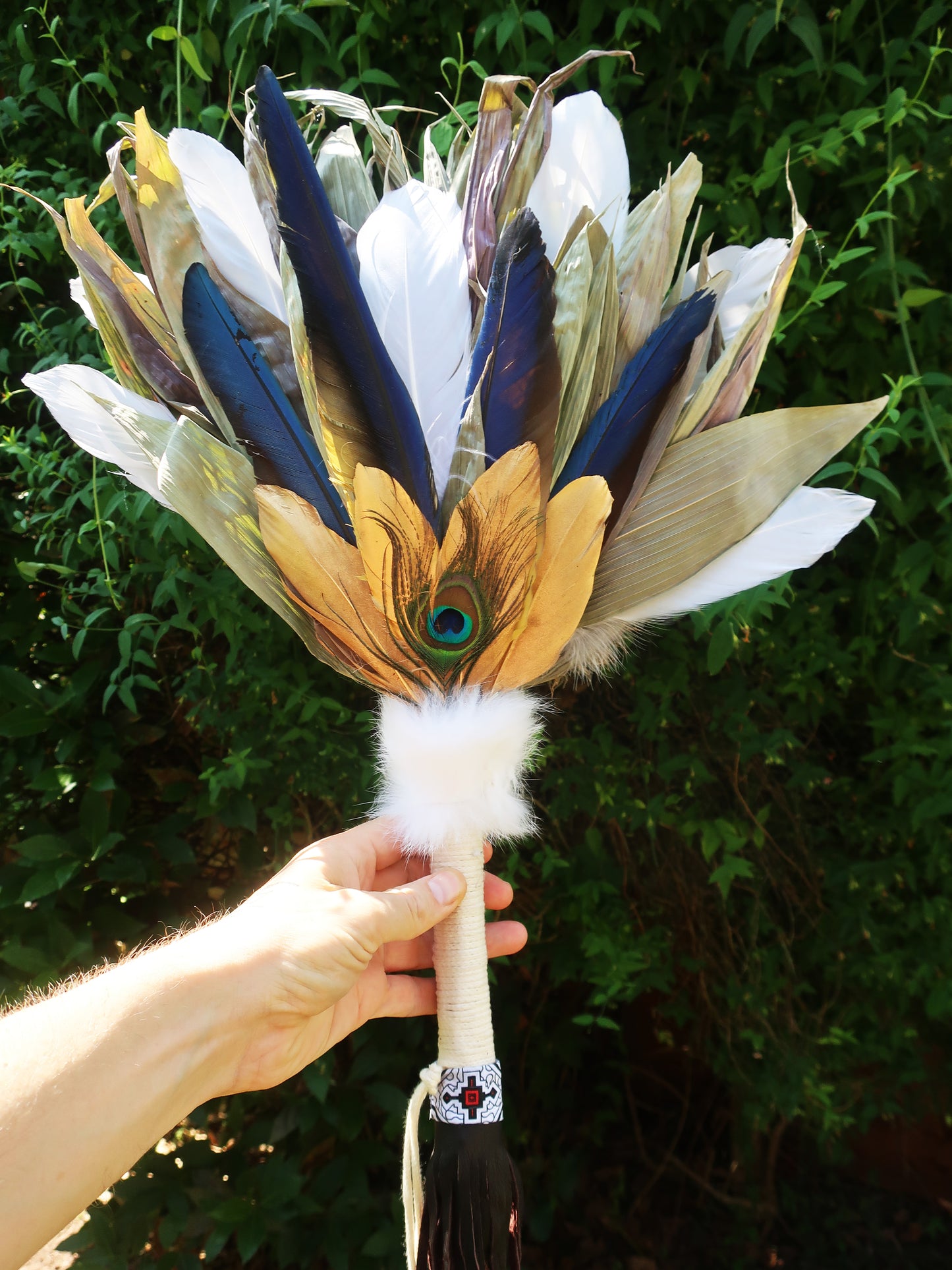 CHAKAPA SHAMANIC LEAF RATTLE
